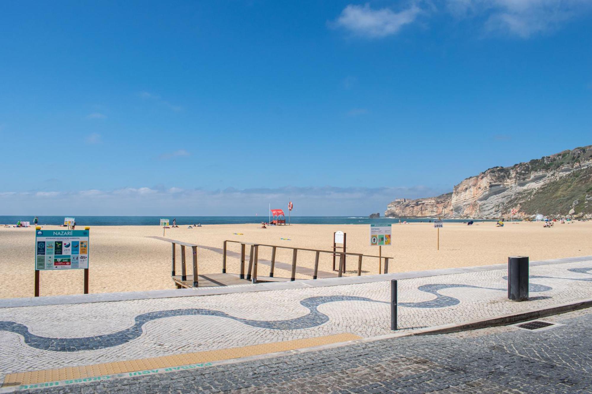 Bomdia Home Nazaré Exteriör bild